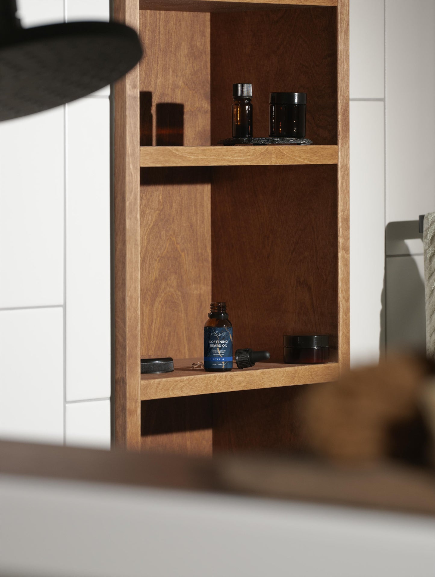 AURÉRA COSMETICS | STEP 4: Smooth Control Beard Oil